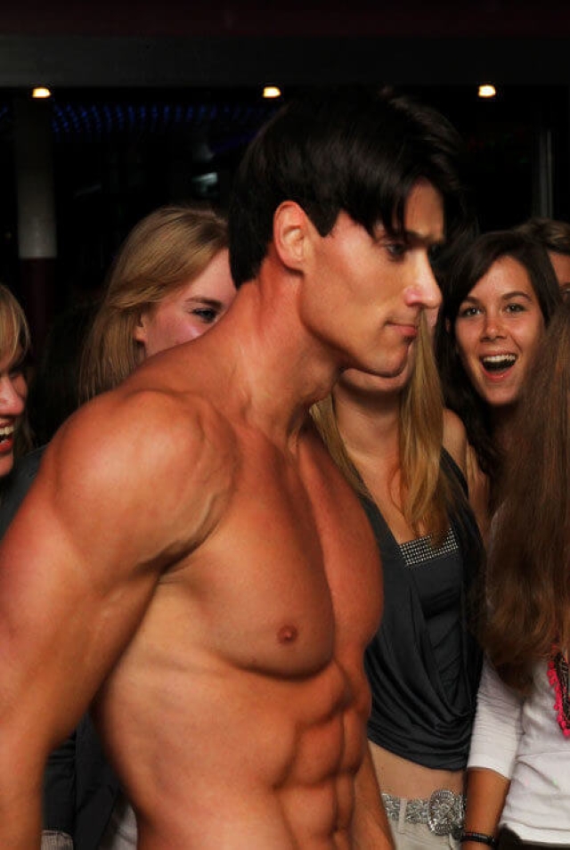 Ron Houston male stripper for clubs, hotels and party buses